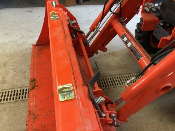 Kubota™ Quick-Attach Buckets - BoltOnHooks LLC